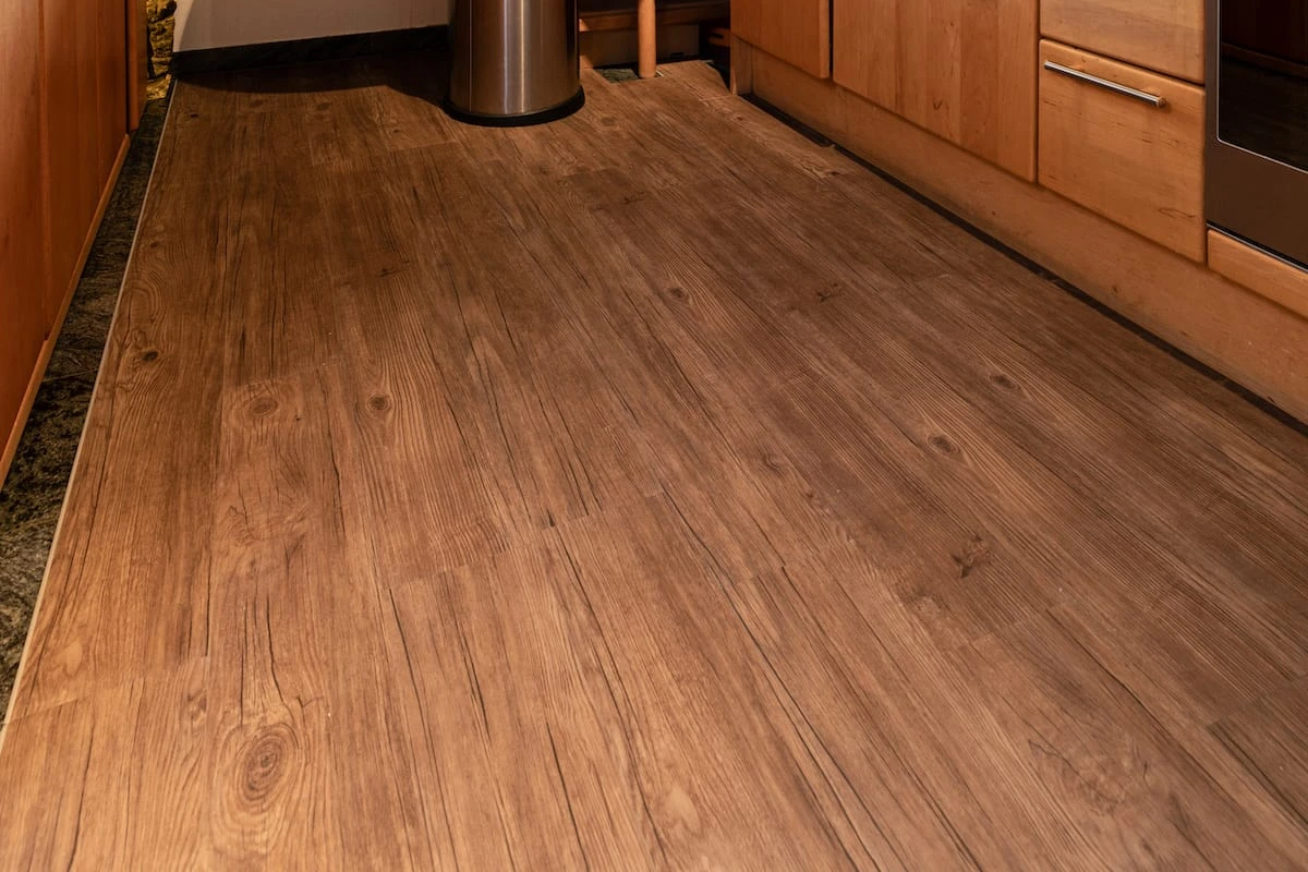 Designfloor Eiche Rustik Dunkel Click 07