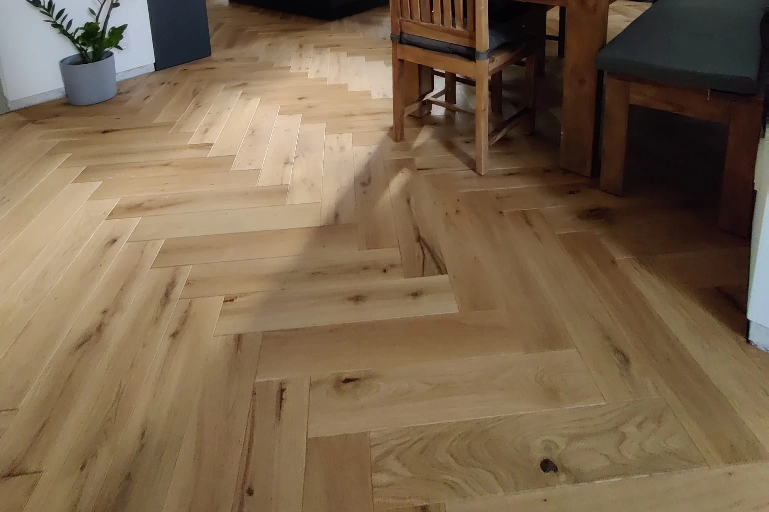 Hotline Grande Eiche roh, FG