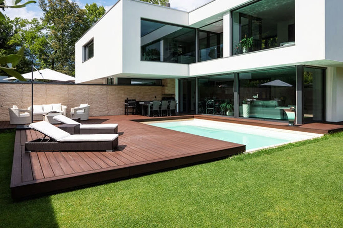 WPC Terrassen: Acht inspirierende Styles
