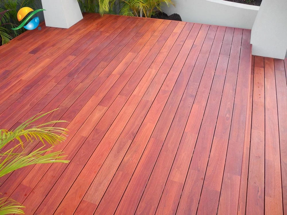 Holzterrasse Padouk 01