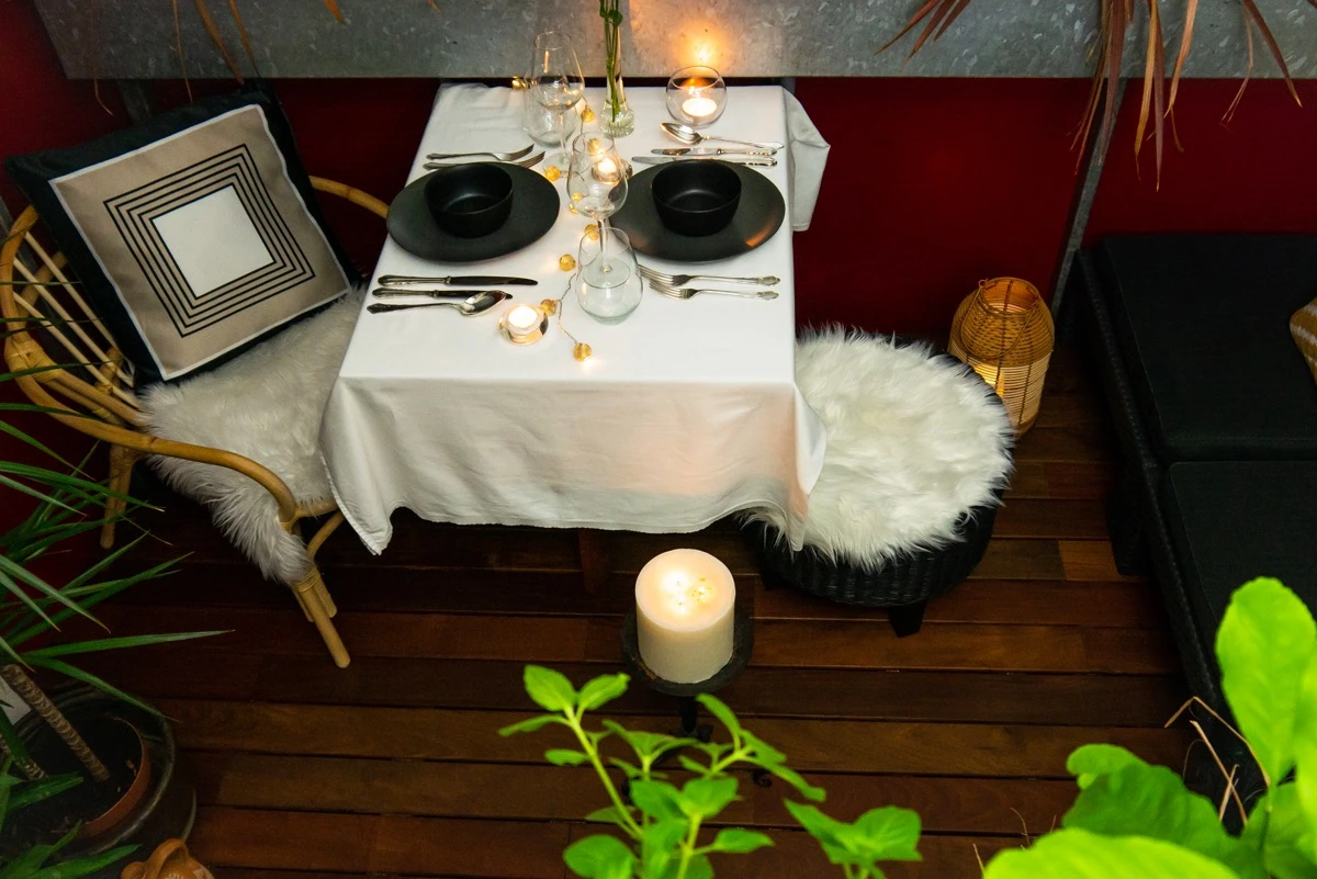Tiny Outdoor Spaces Luxus Holzterrasse Auf Fuenf Quadratmetern 11