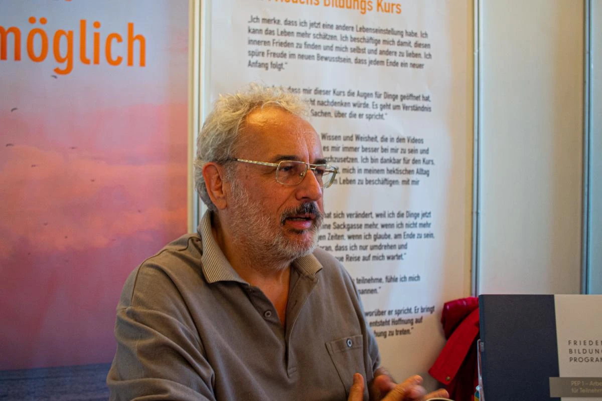 Warum Mich Helfen Gluecklich Macht Wohngesund Geschaeftsfuehrer Gottfried Crepaz Im Interview 04