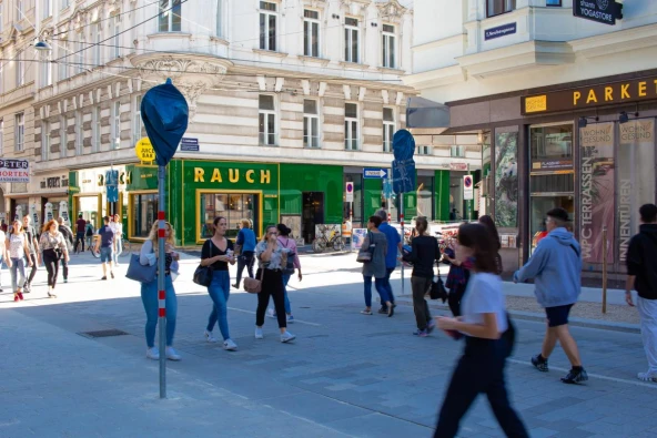 Neubaugasse Reopening Der Wohngesund Flagshipstore Feiert Mit Euch 2